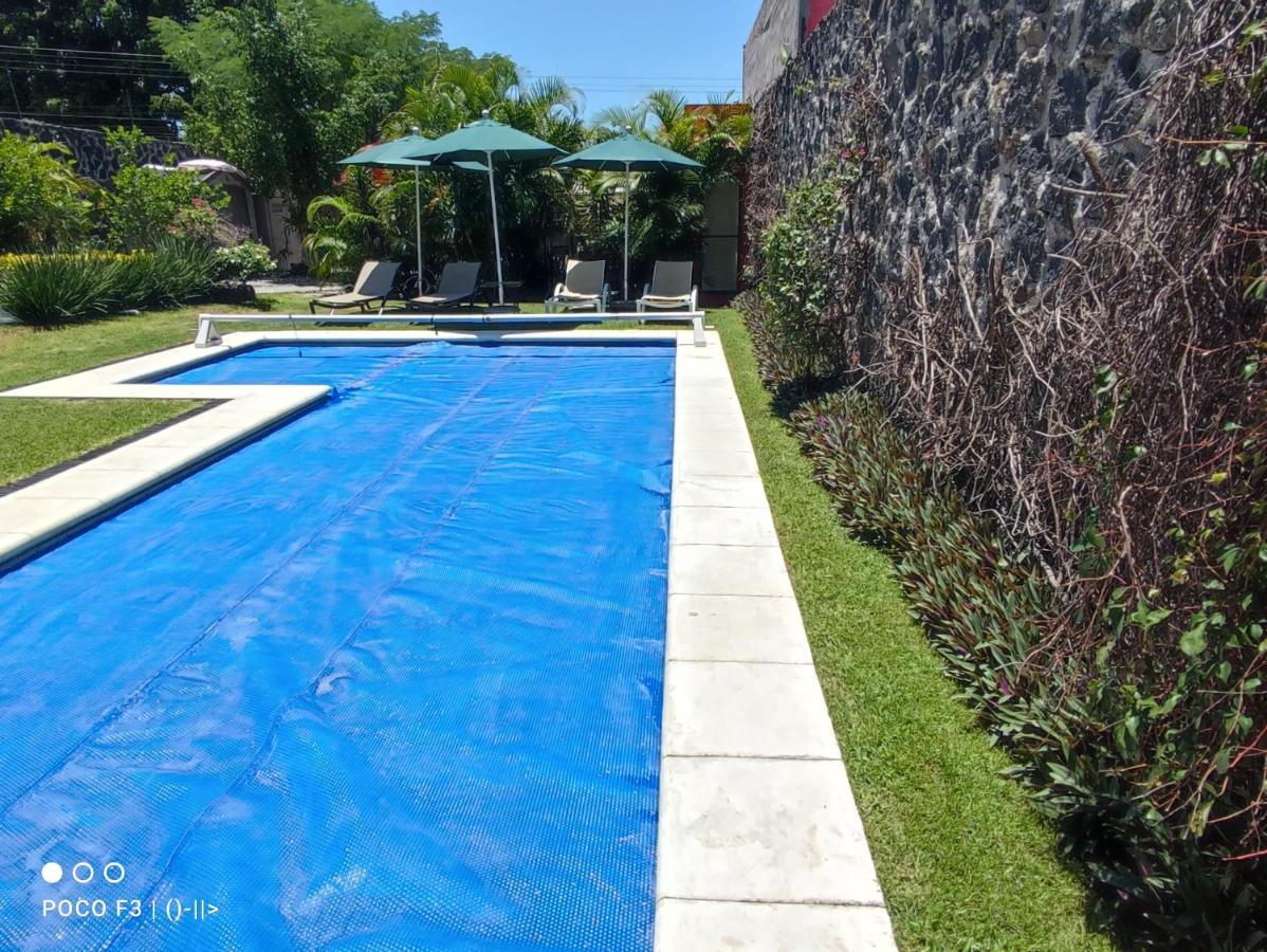 קוארנבאקאבה Villas De Brisas מראה חיצוני תמונה
