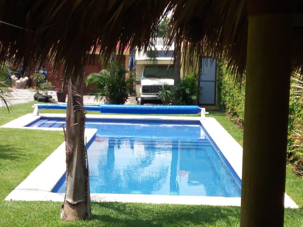 קוארנבאקאבה Villas De Brisas מראה חיצוני תמונה